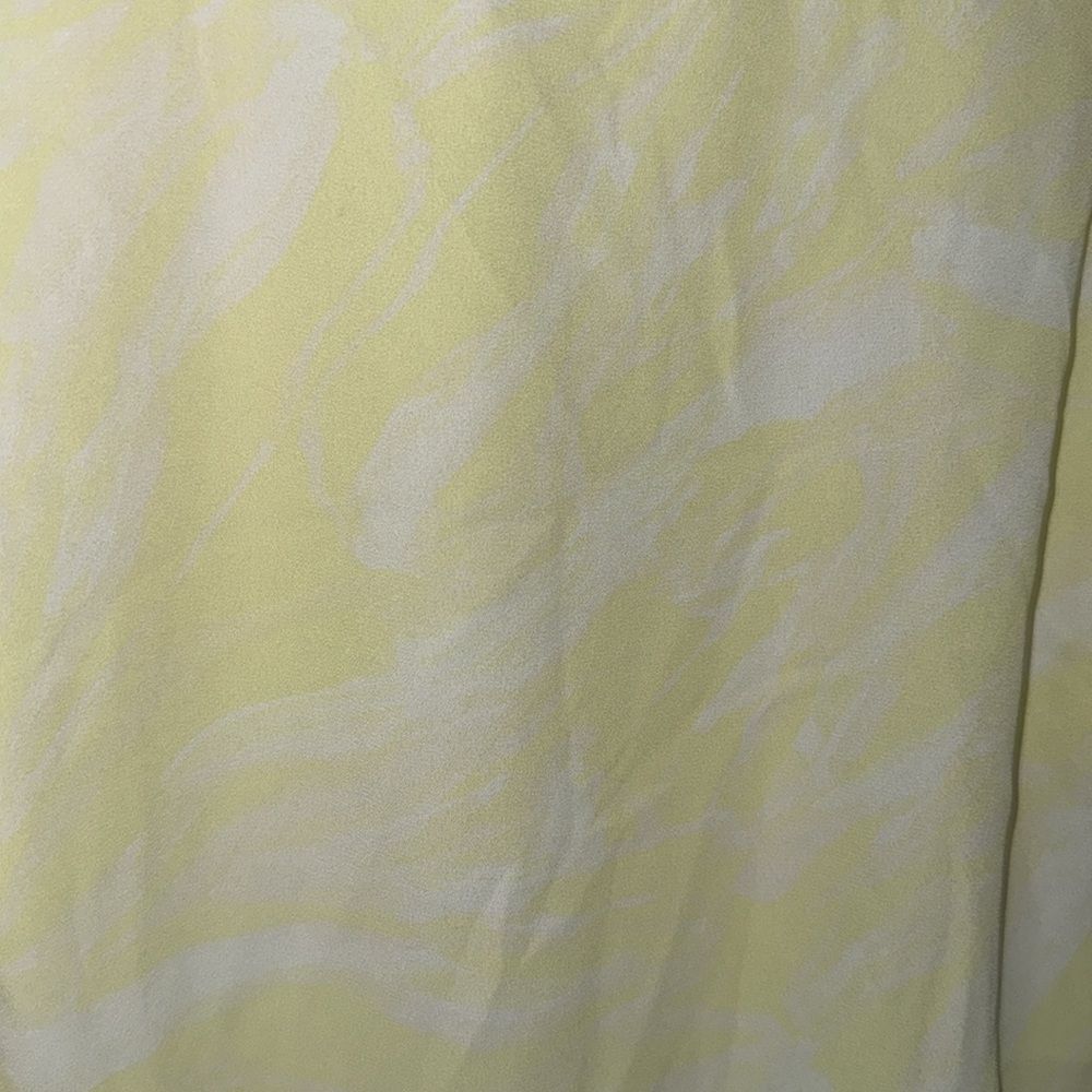 Yellow and White Nine West blouse Size Medium - Picture 4 of 5